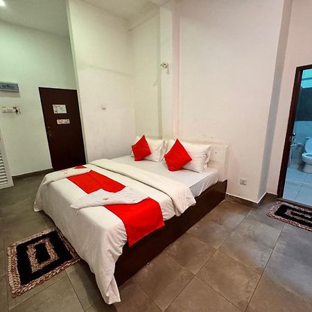 Airport Transit Kings Hotel Katunayaka Extérieur photo